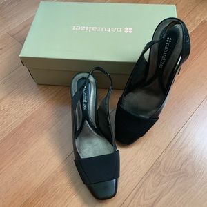 Naturalizer Black Kitten Heels - Size 5